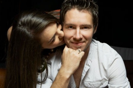 向男友表達愛意送什么禮物好