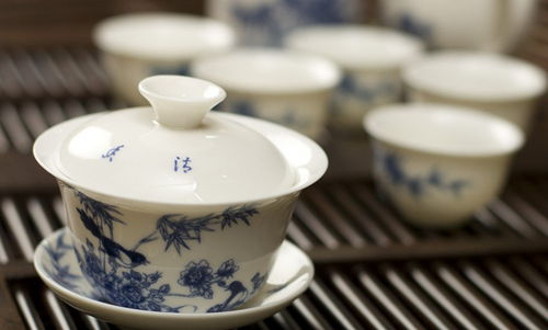 陶瓷茶具的保養和清洗是否有訣竅？
