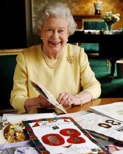 有關英女王收禮的一些數字