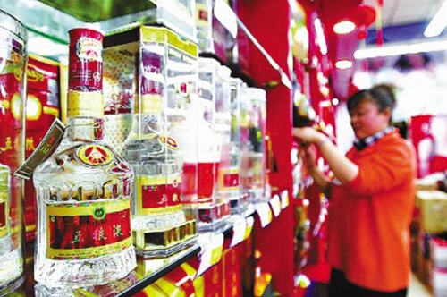 高端白酒經(jīng)銷商被逼轉(zhuǎn)型定制營(yíng)銷