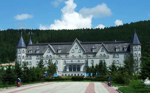 大興安嶺北極冰藍(lán)莓酒莊有限公司