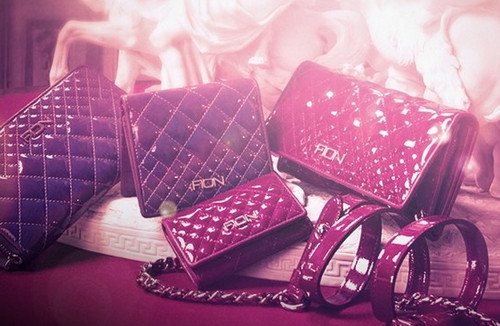 潮宏基進軍女包市場勢在必得