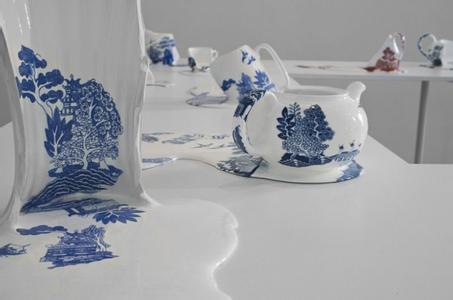 當(dāng)固體瓷器開始流動