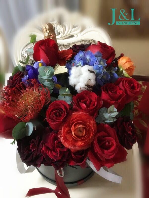 君蘭禮品 水瓶座鮮花禮盒上線